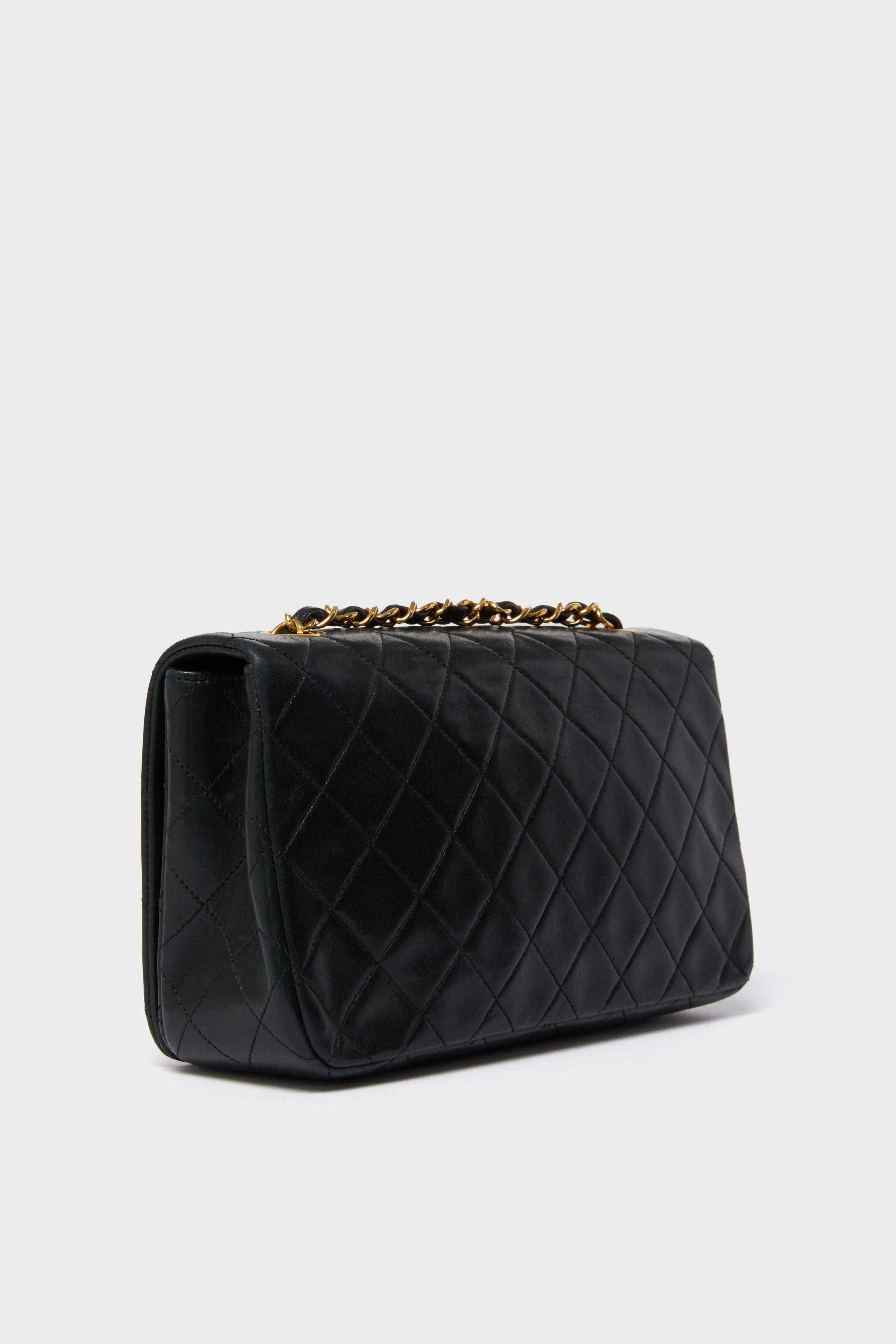 CHANEL Black Quilted Lambskin Single Flap