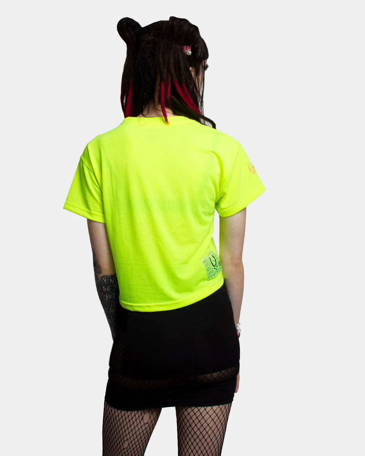 HAZARD EASY CROP TEE