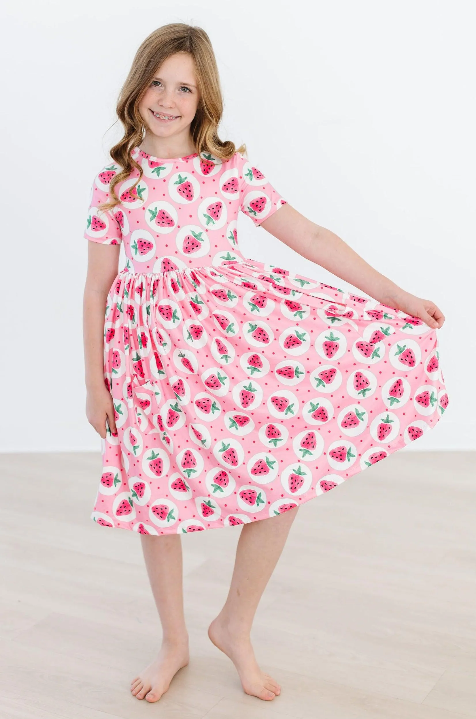 Mila & Rose Strawberry Fields S/S Pocket Twirl Dress