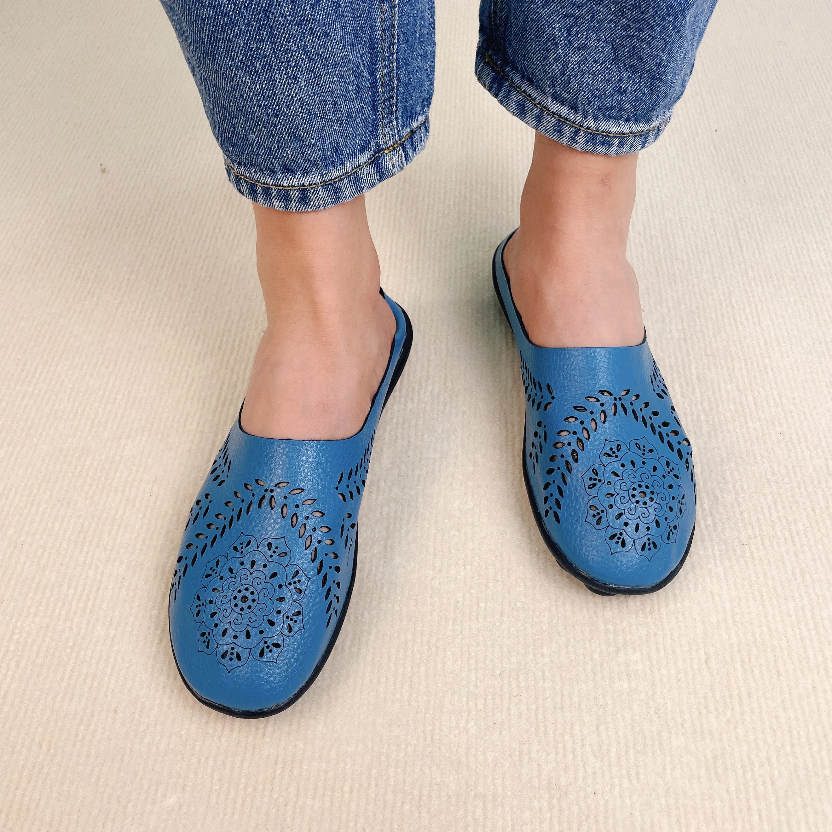 Regina Casual All-Match Hollow Slippers | Women's Flats