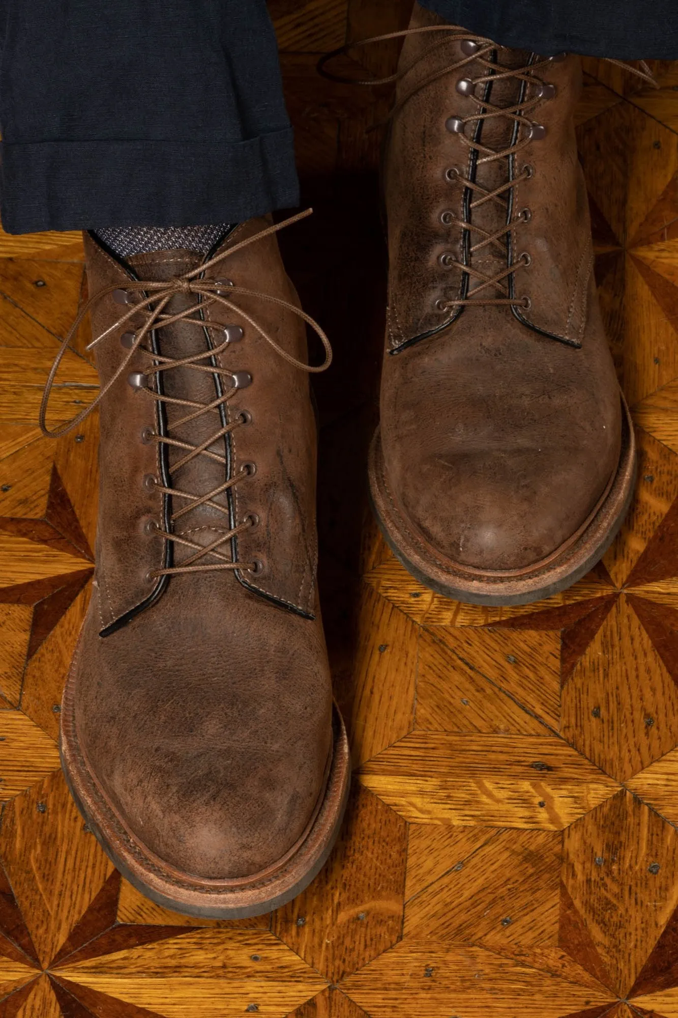 Round Coffee Brown Waxed Cotton Bootlaces