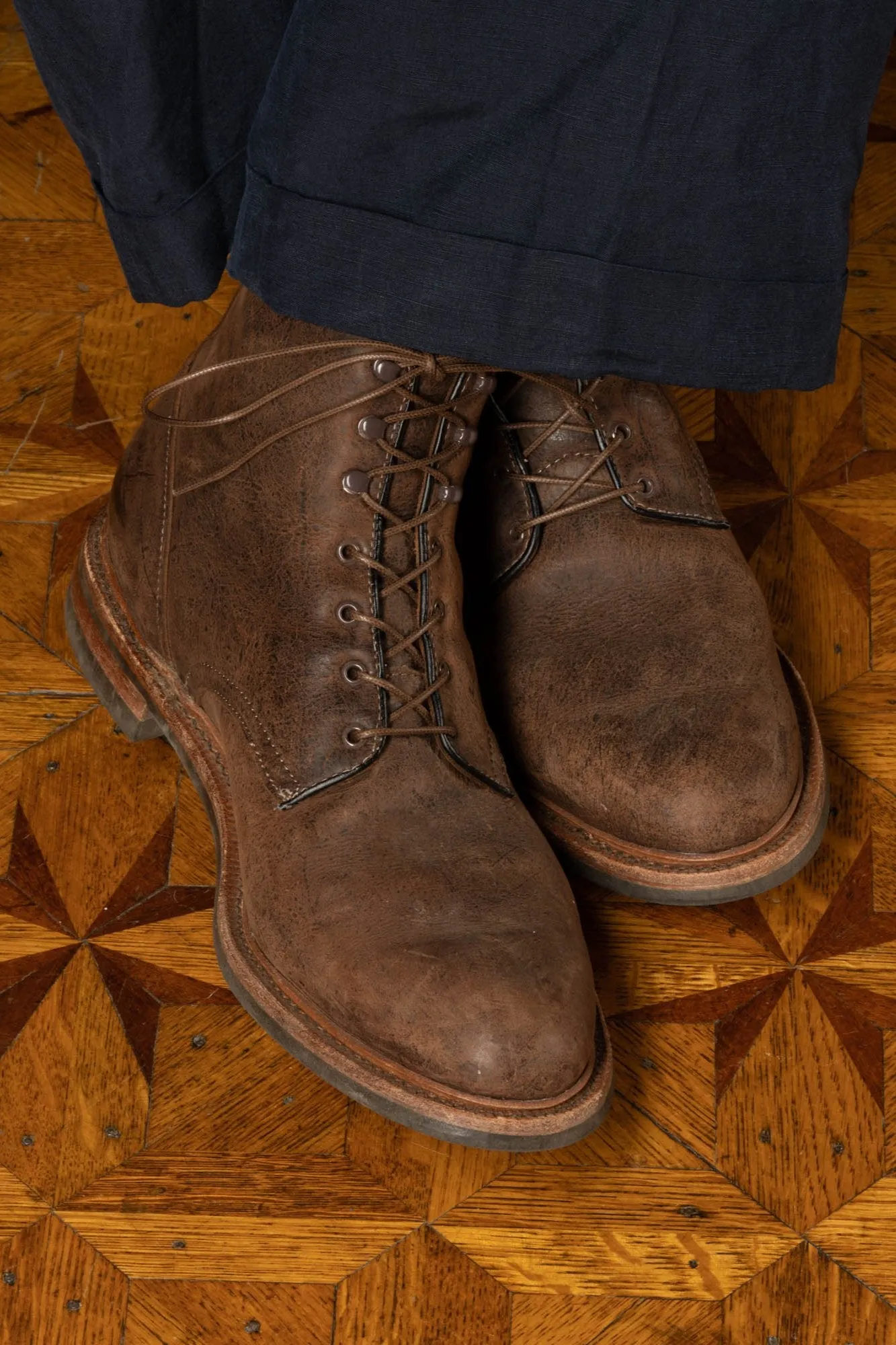 Round Coffee Brown Waxed Cotton Bootlaces