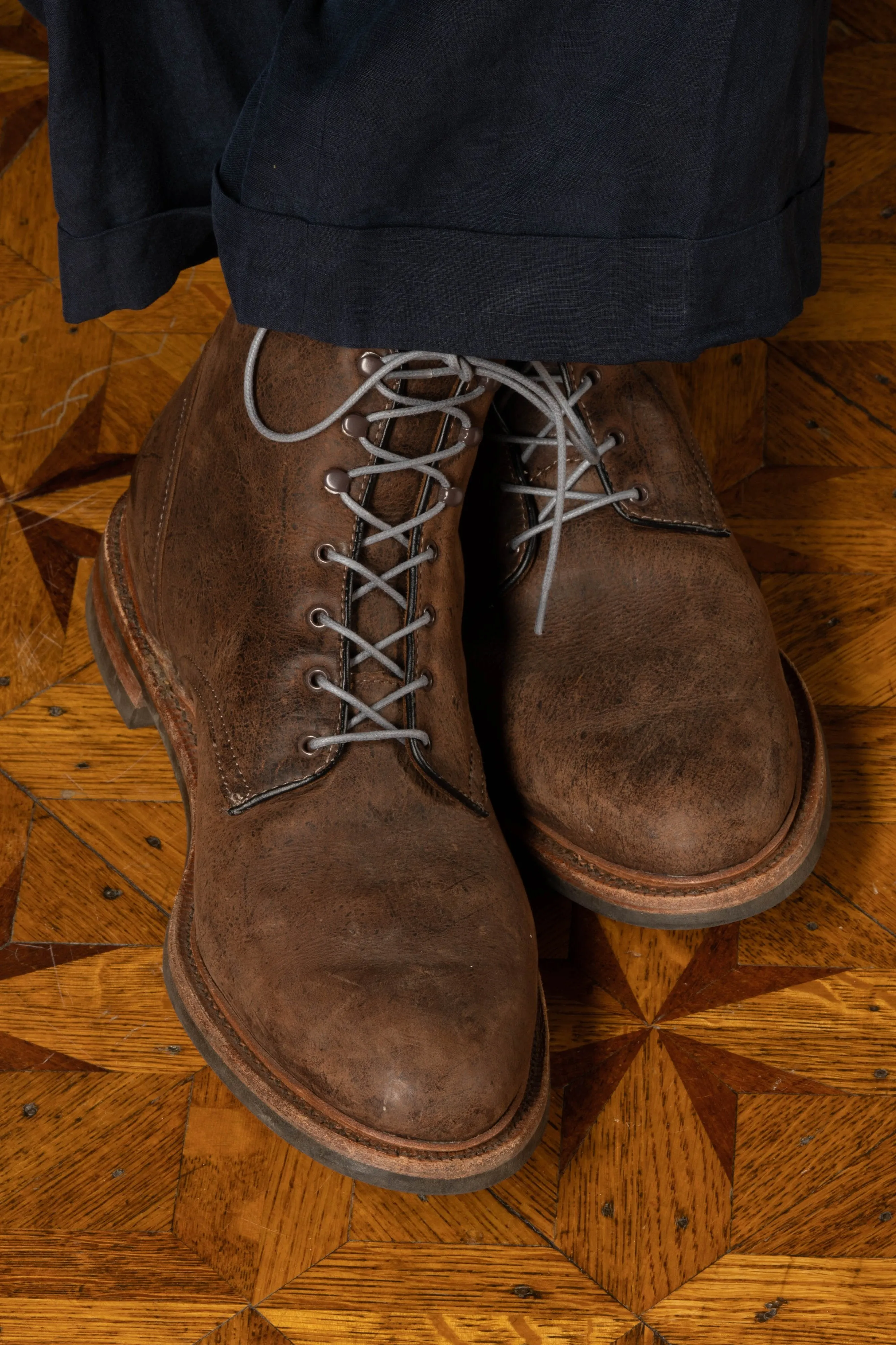 Round Dark Gray Waxed Cotton Bootlaces